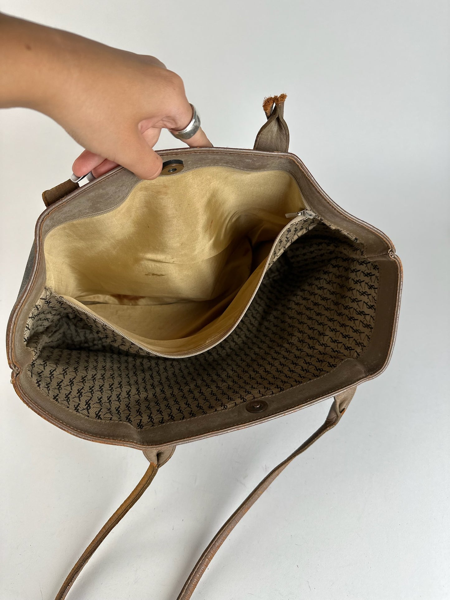 Sac vintage en cuir Yves Saint Laurent marron gris marron