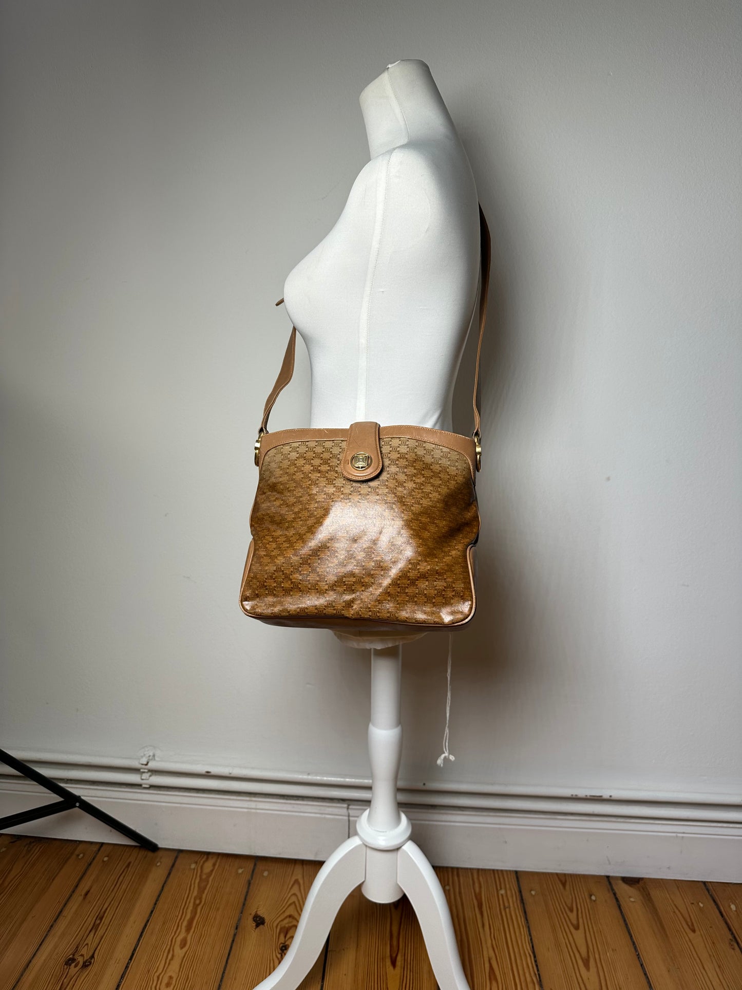 Vintage Celine Paris Triomphe Monogram Shoulder / Crossbody Bucket Bag Gold Brown