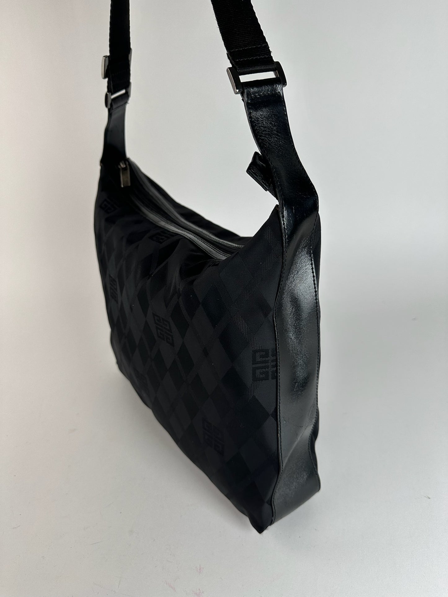 Sac à main vintage Givenchy Monogram noir