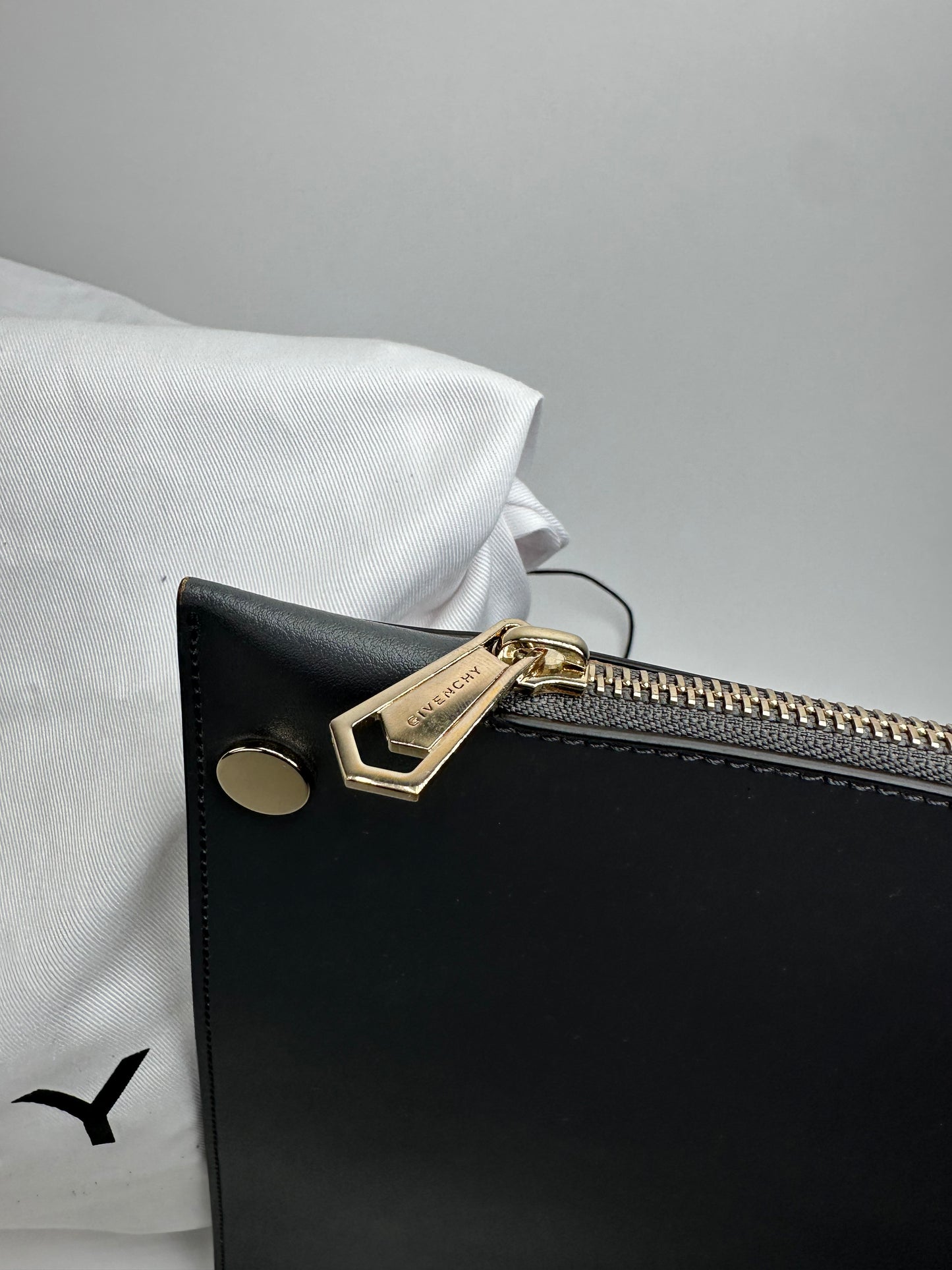 Vintage Givenchy Antigona Leather Clutch Anthracite