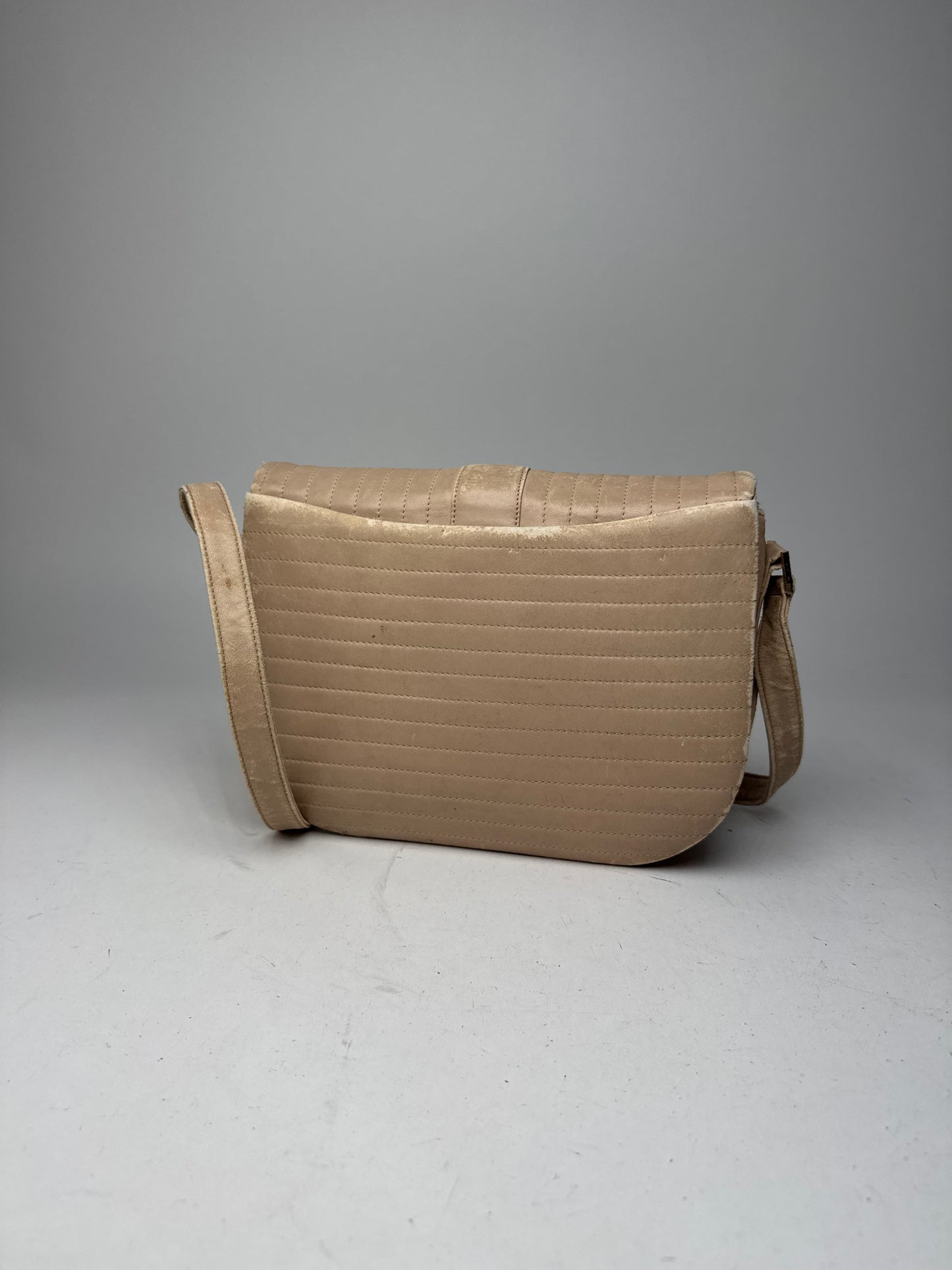 Vintage Givenchy Crossbody Leather bag beige