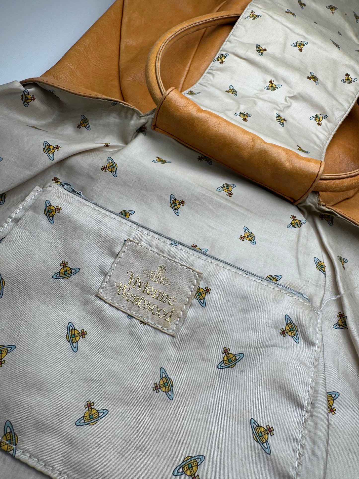 Sac vintage en cuir bidirectionnel Vivienne Westwood camel