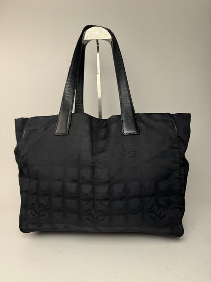 Sac cabas vintage en cuir et toile monogramme Chanel noir