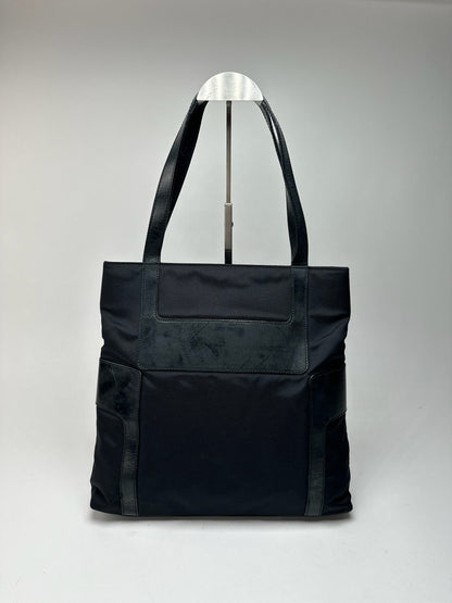 Sac vintage en cuir noir Givenchy