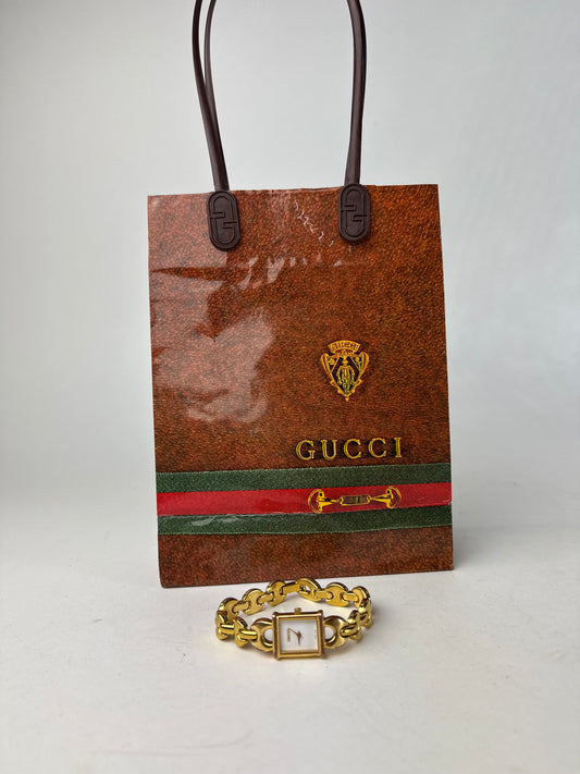 Vintage Gucci Gold Plated Bracelet Quartz Watch Gold White