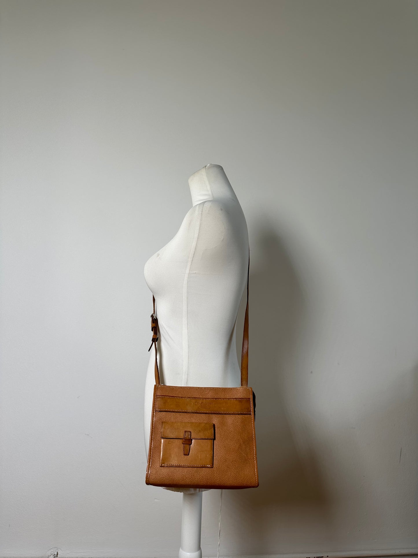 Vintage Courreges Leather Crossbody Bag Tan Light Brown Gold