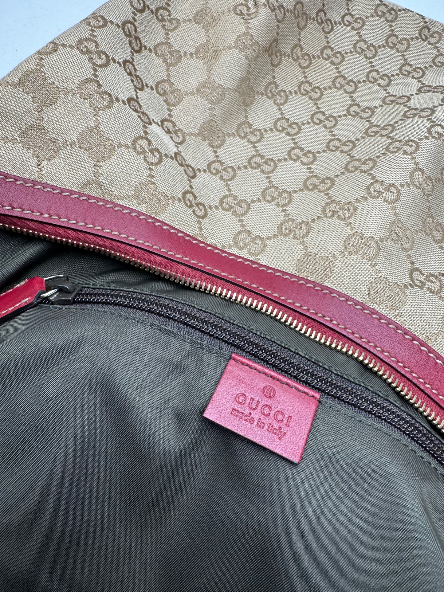 Vintage Gucci Croissant 2Way monogram bag beige purple