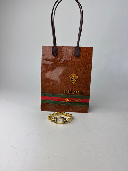 Vintage Gucci Gold Plated Bracelet Quartz Watch Gold White
