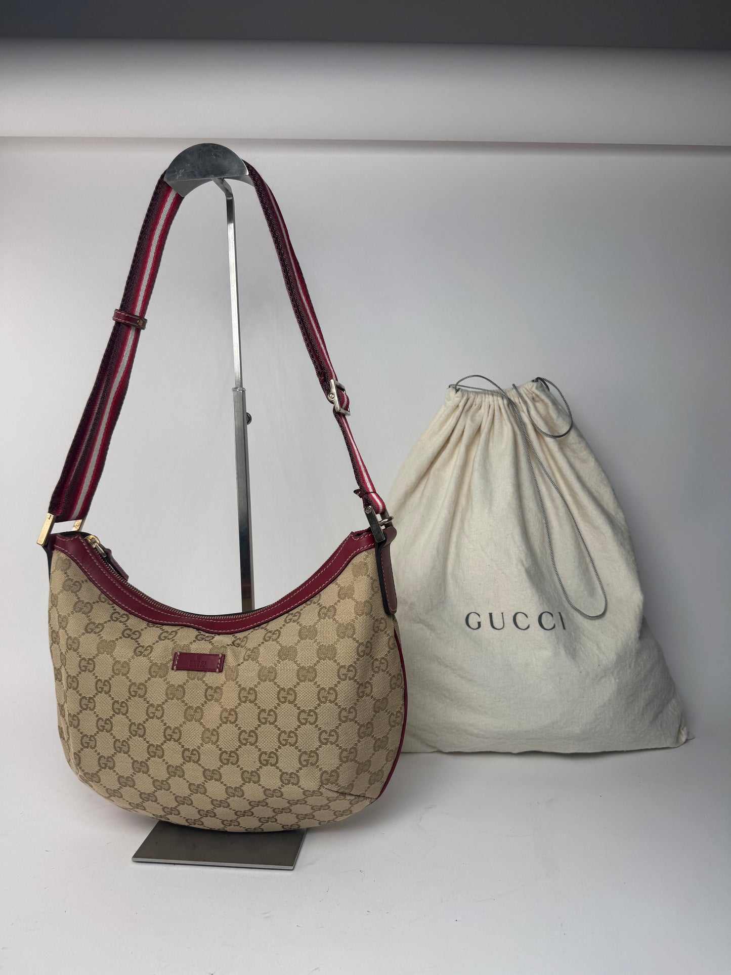 Vintage Gucci Croissant 2Way monogram bag beige purple