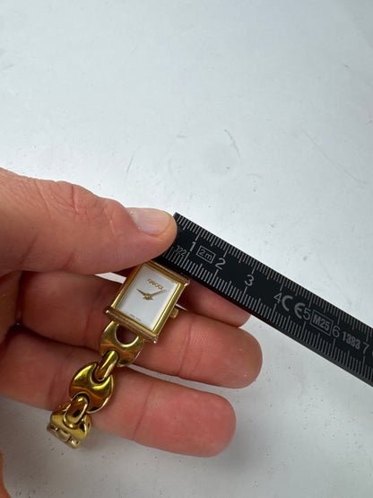 Vintage Gucci Gold Plated Bracelet Quartz Watch Gold White