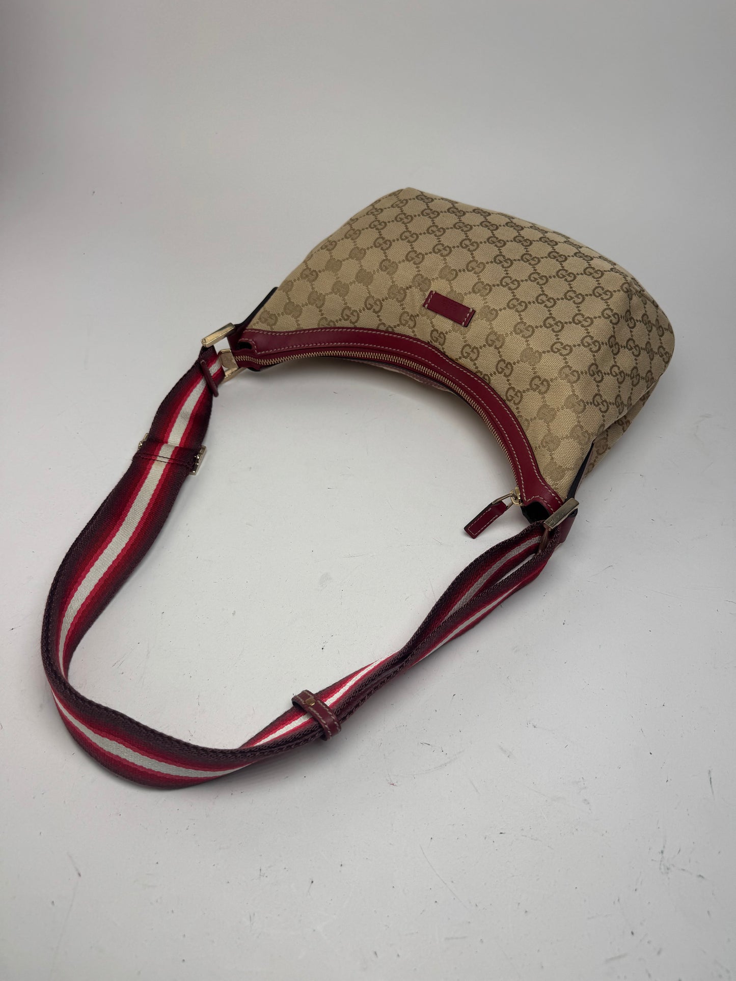 Vintage Gucci Croissant 2Way monogram bag beige purple