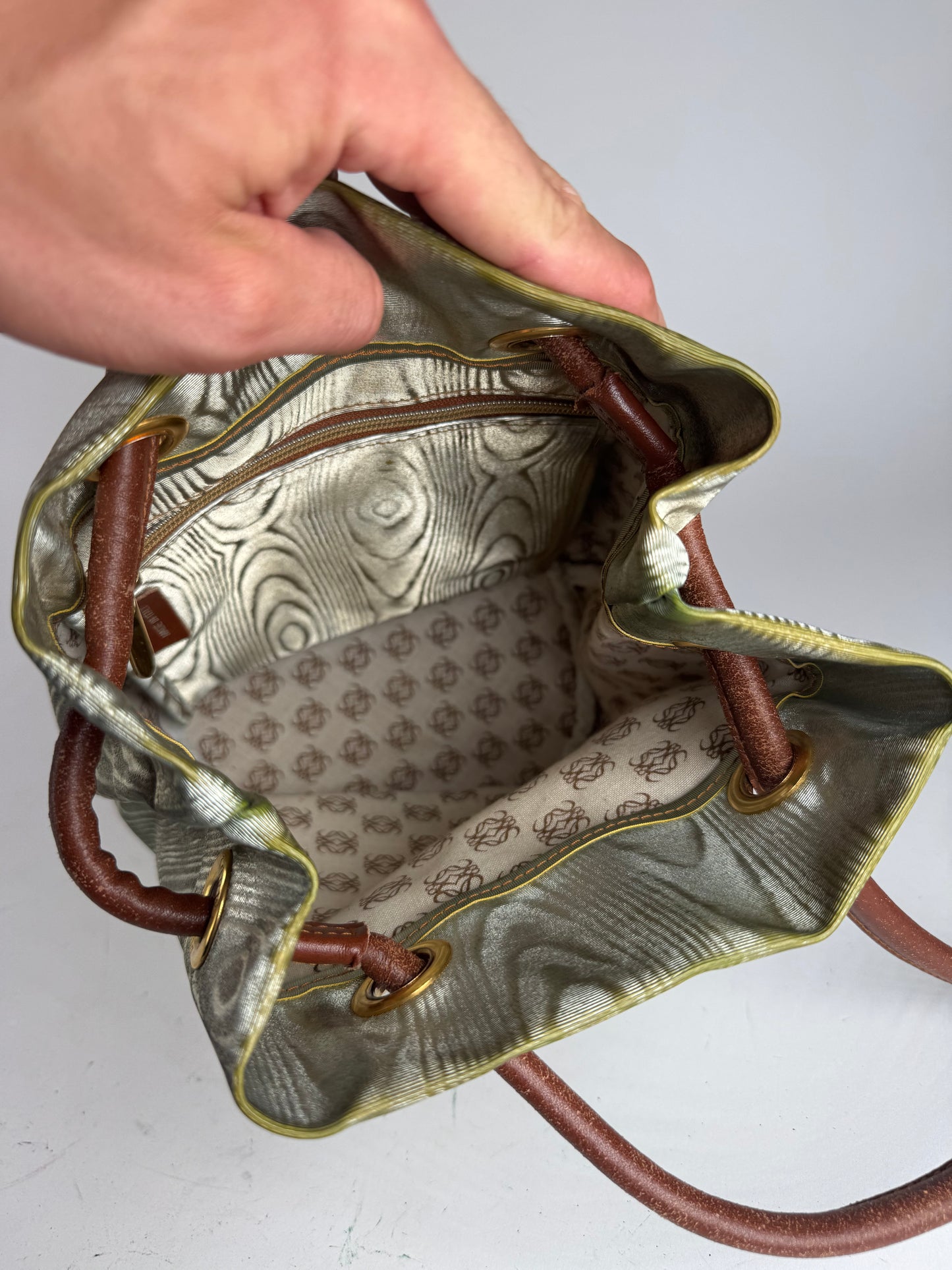 Sac vintage en cuir Anagram Pearl de Loewe