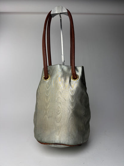 Sac vintage en cuir Anagram Pearl de Loewe