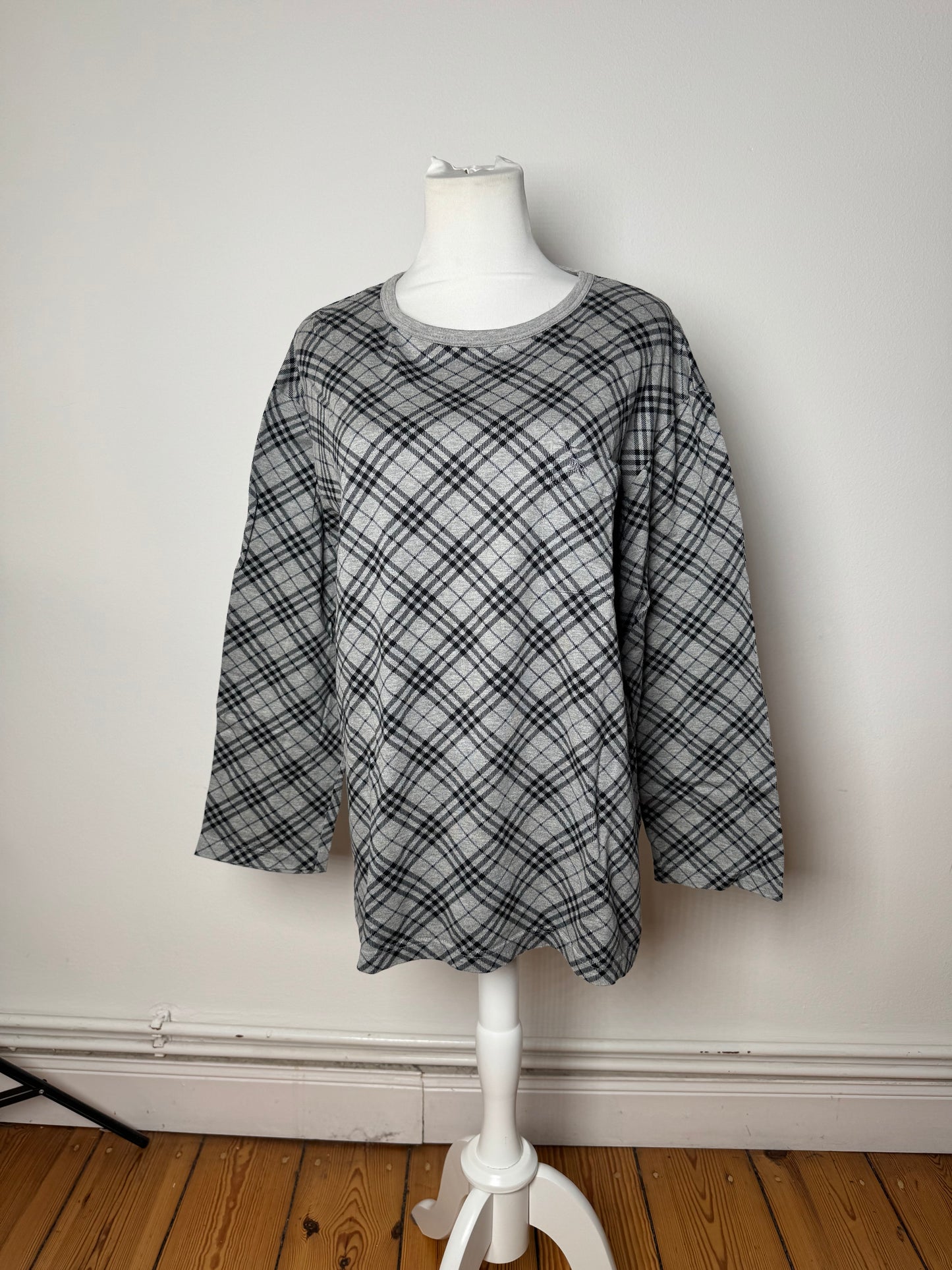Vintage Burberry Checked Crewneck Sweater L Grey Black