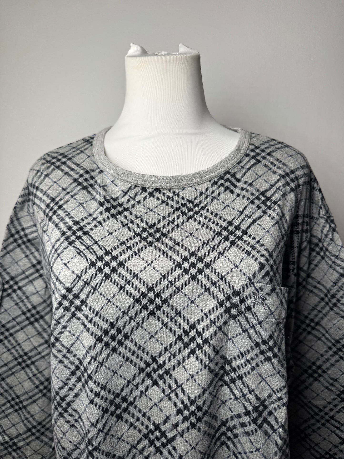 Vintage Burberry Checked Crewneck Sweater L Grey Black