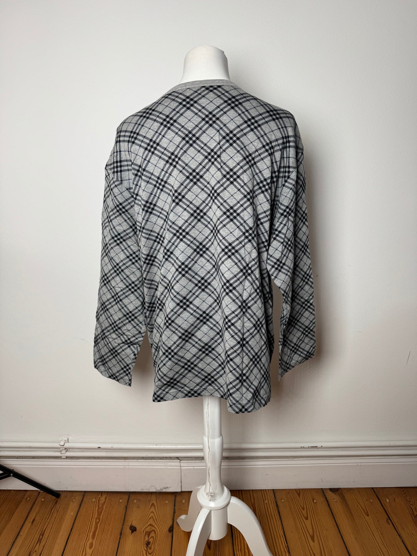 Vintage Burberry Checked Crewneck Sweater L Grey Black