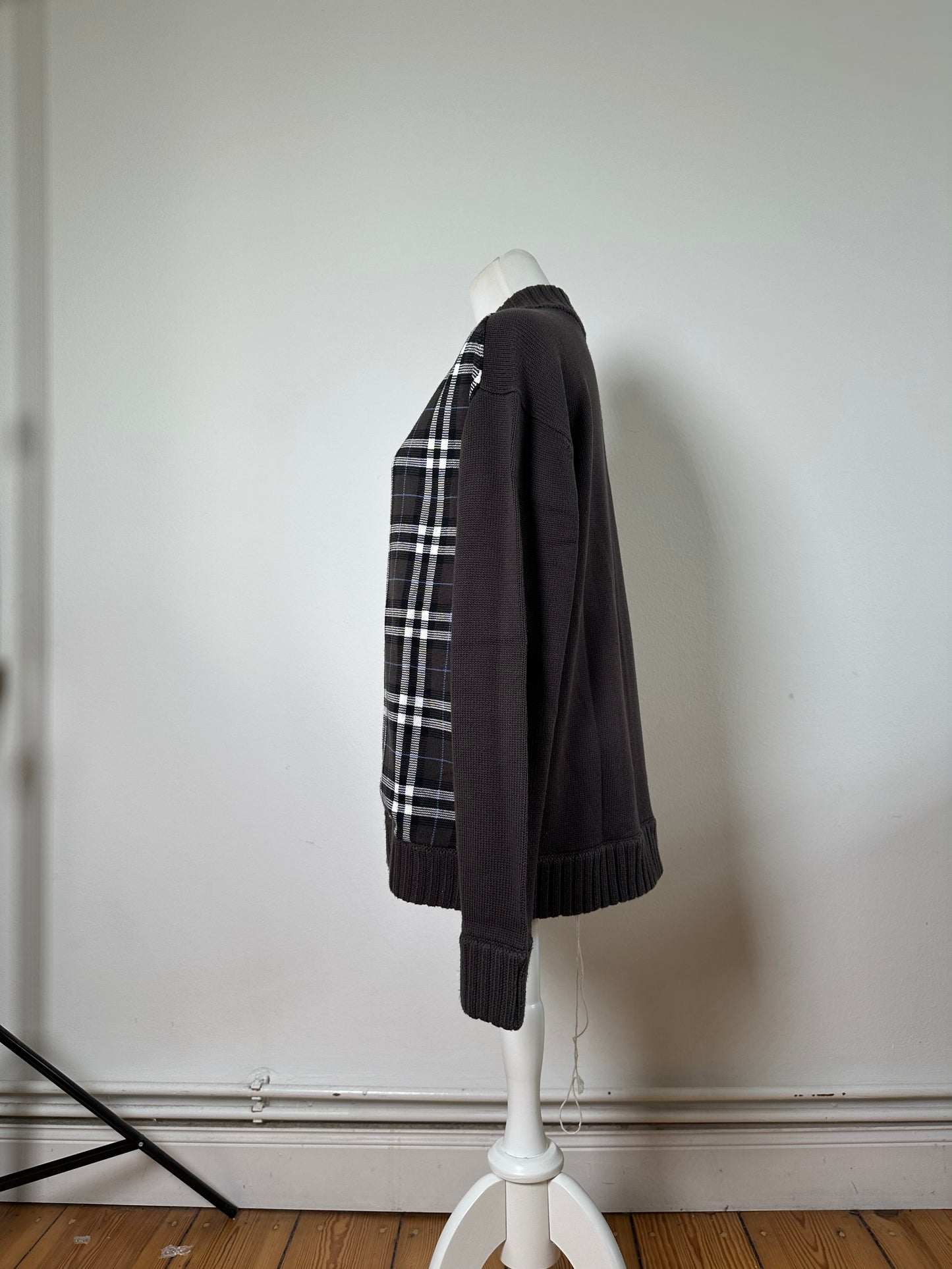 Vintage Burberry Men's Wool Check Sweater Dark Grey M