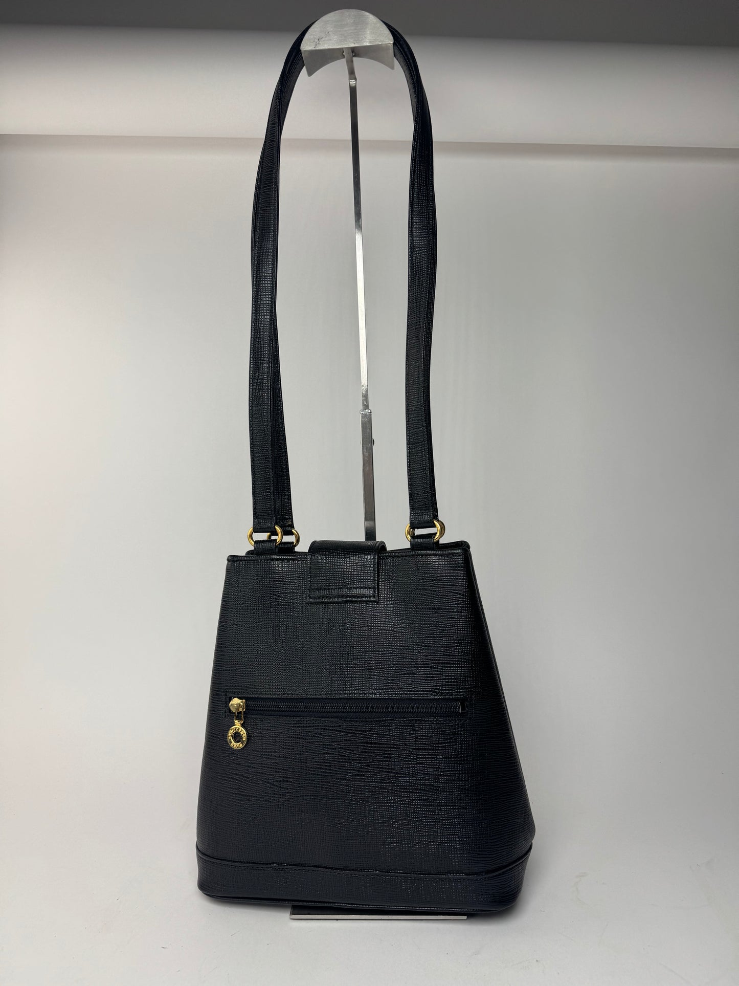 Sac vintage Courreges Paris en cuir noir