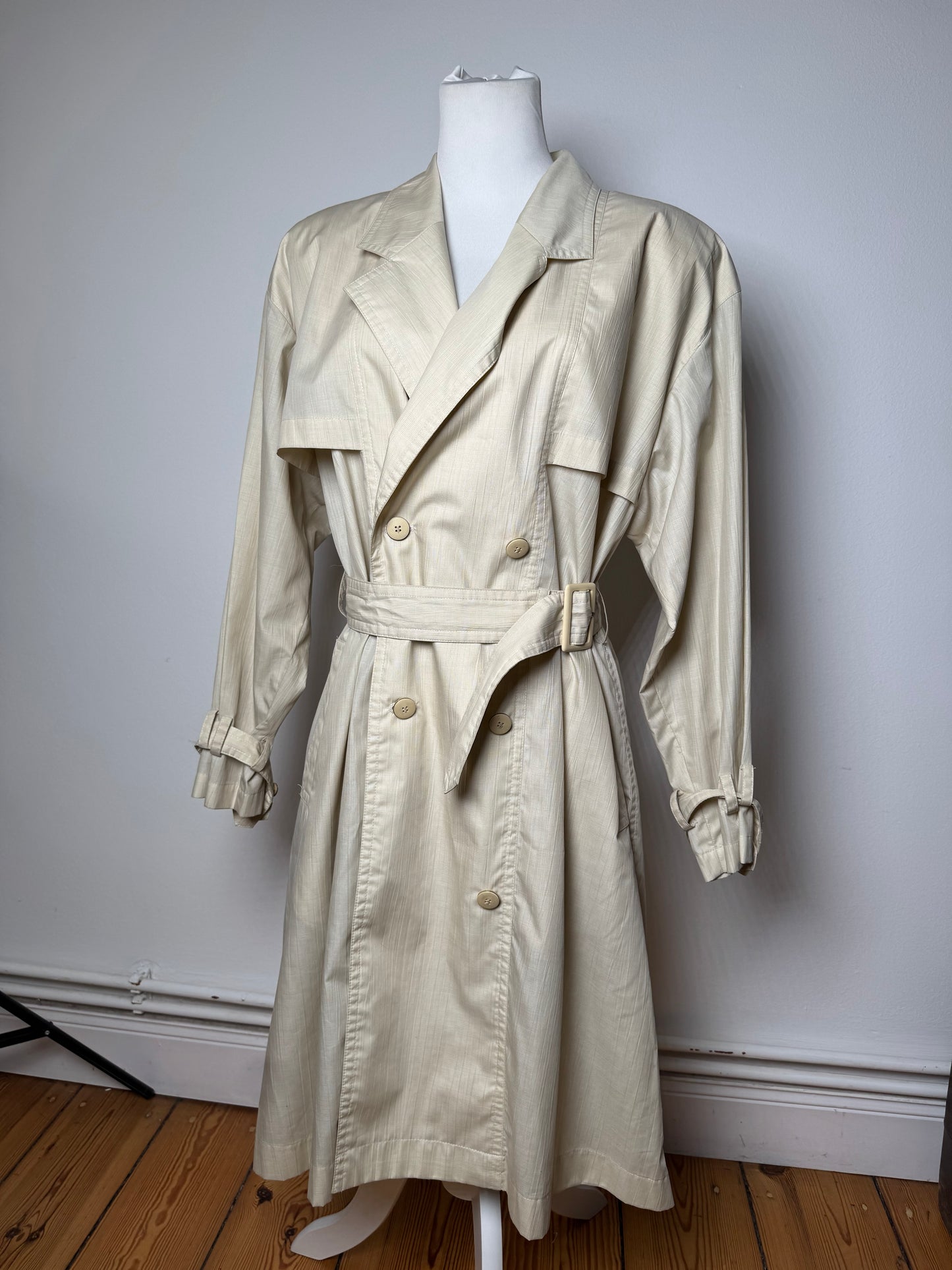 Vintage Courreges Trenchcoat Beige / Gold  38\M