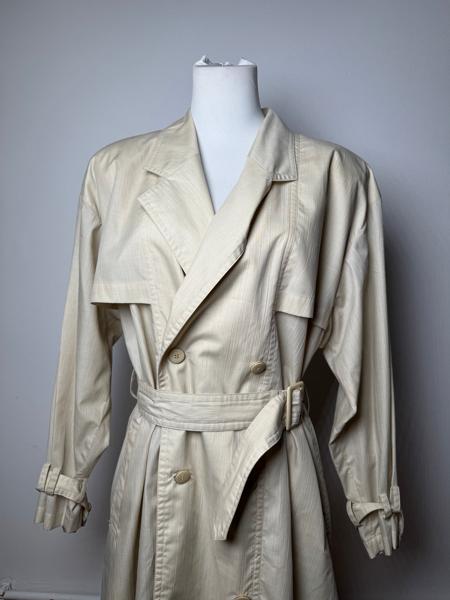 Vintage Courreges Trenchcoat Beige / Gold  38\M