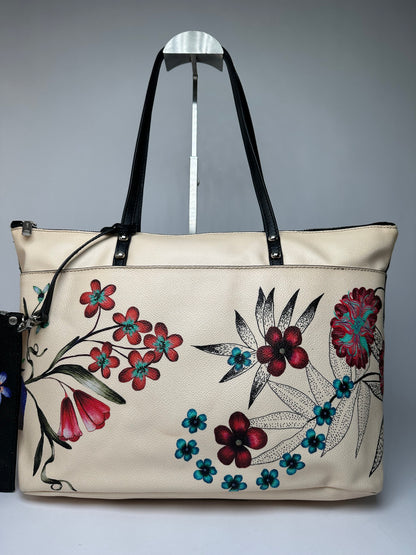 Vintage Etro Embroidered Leather Floral Tote c. 2017–2019 Multicolour