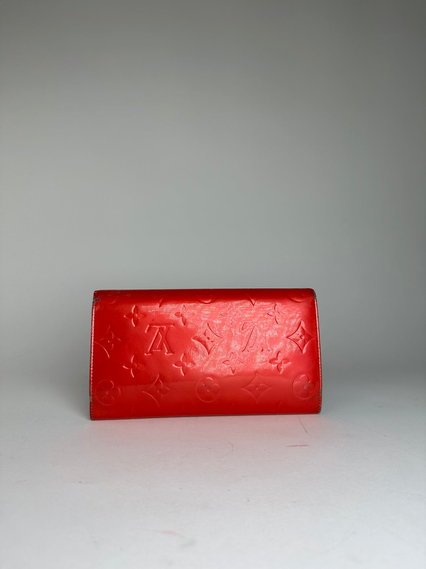 Vintage Louis Vuitton Vernis Monogram Sarah Long Wallet Pomme d'Amour
