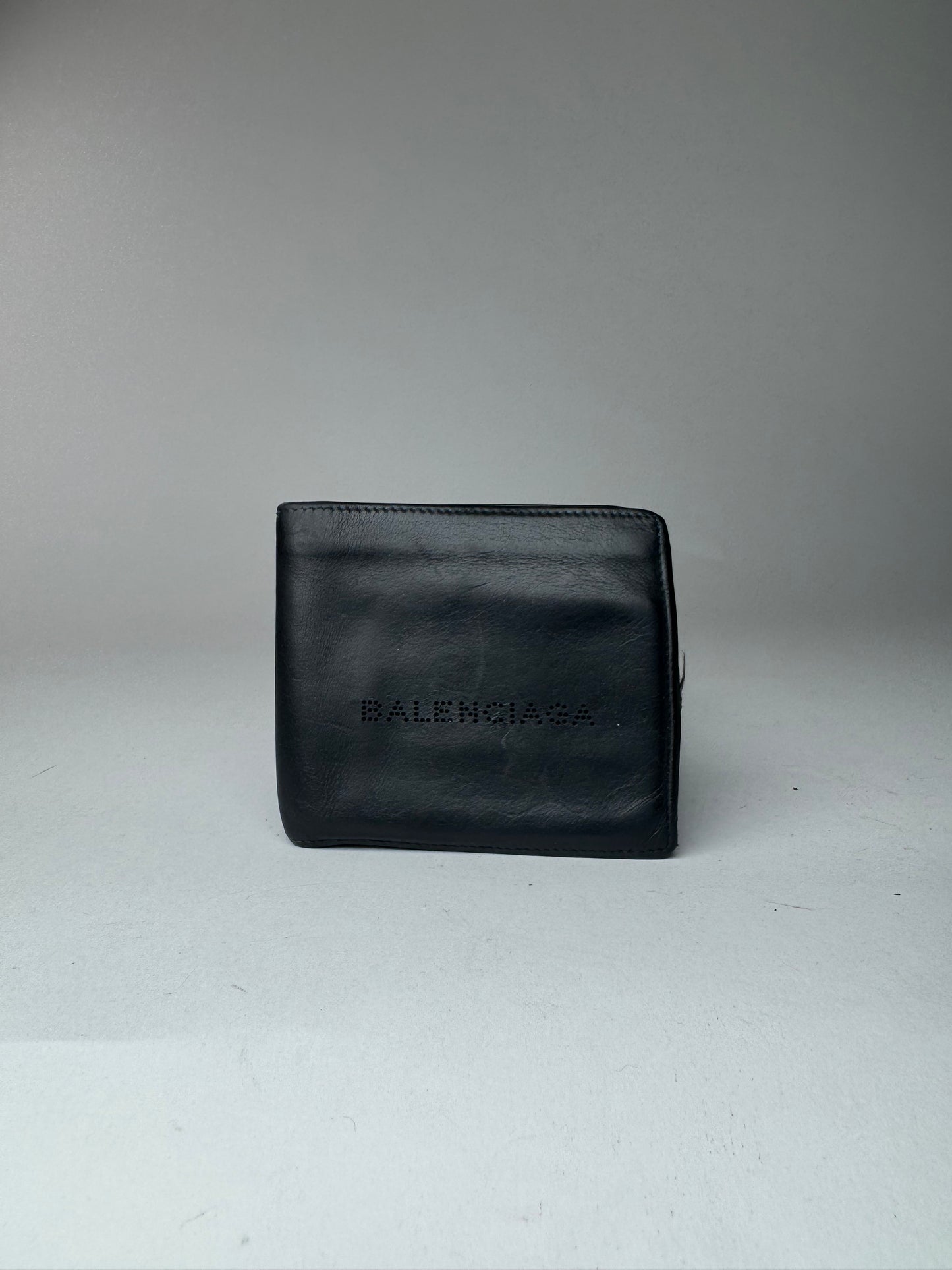 Vintage Balenciaga Flapable leather wallet black