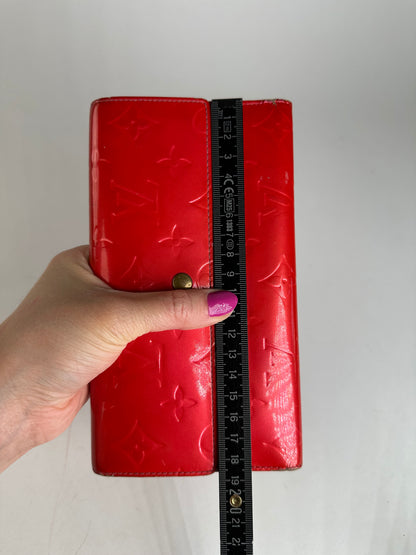 Vintage Louis Vuitton Vernis Monogram Sarah Long Wallet Pomme d'Amour