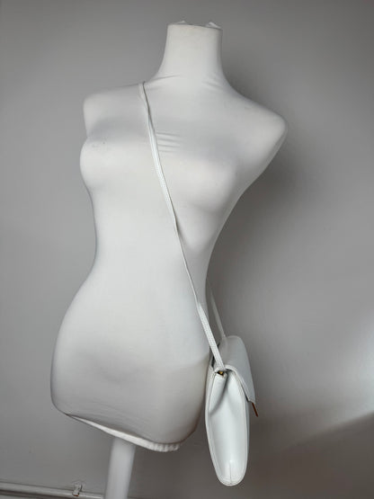 Vintage Givenchy leather Shoulder Bag / Crossbody Bag White