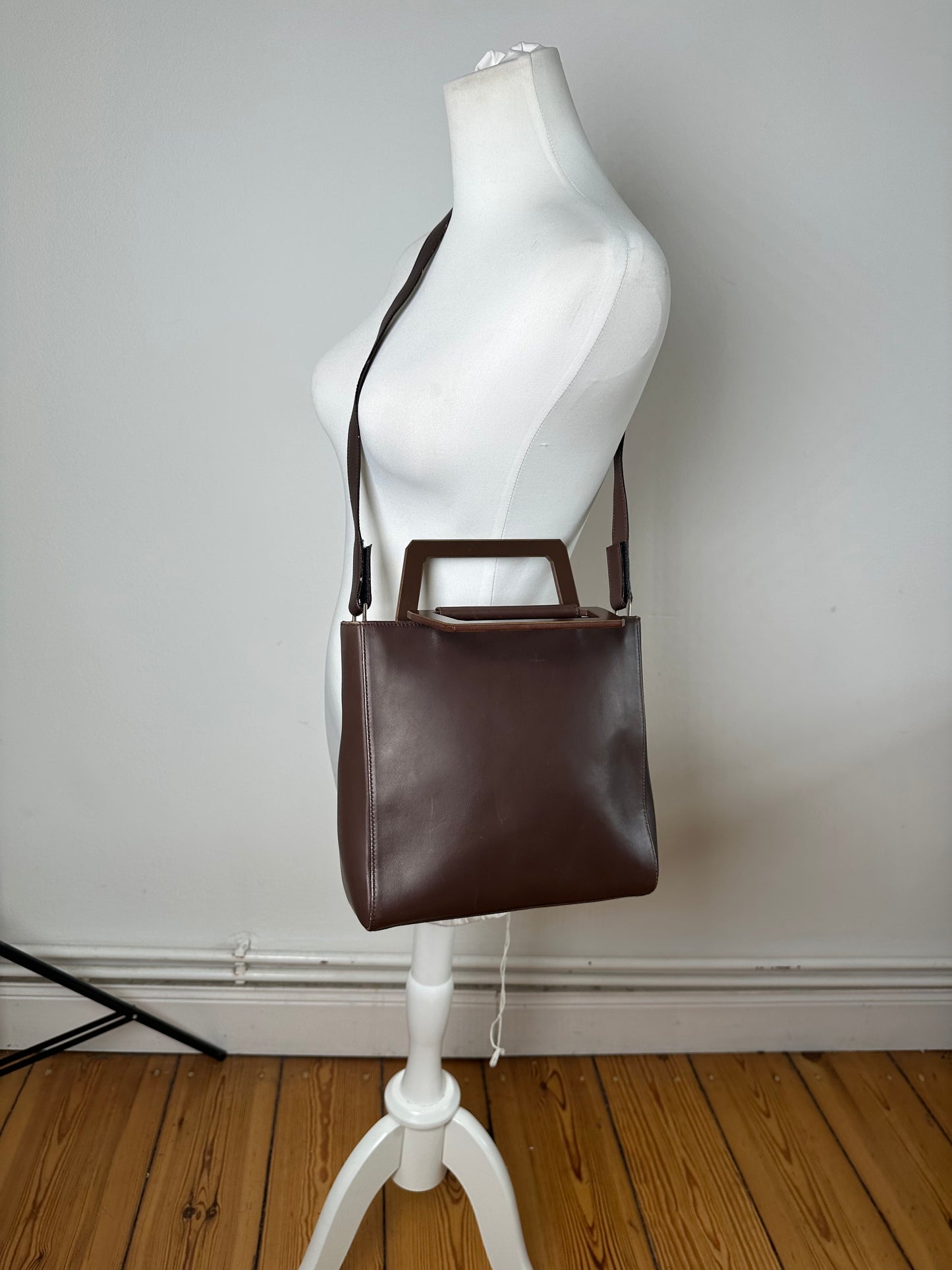 Vintage Ferragamo Grained Leather Shoulder Bag Brown Gold
