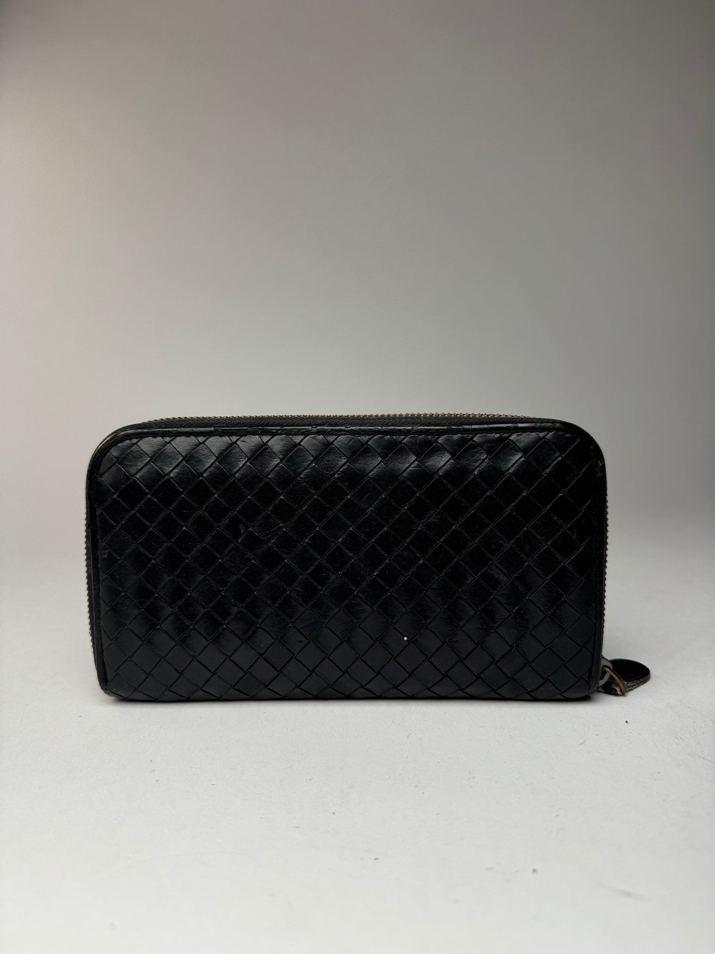 Vintage Bottega Veneta Intrecciato Leather zippy wallet black