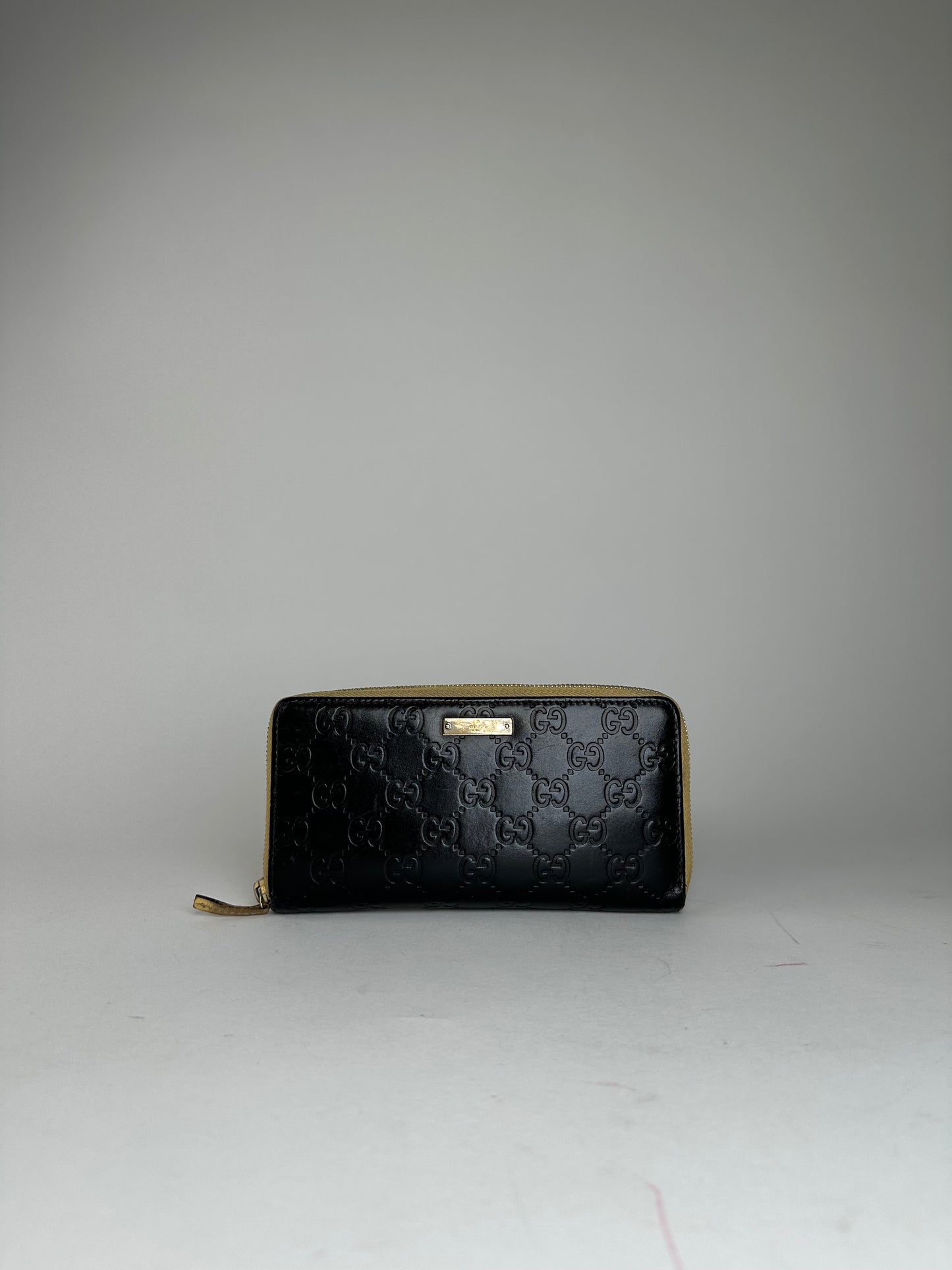 Vintage Gucci Guccissima Leather Zip Around Long Wallet Black