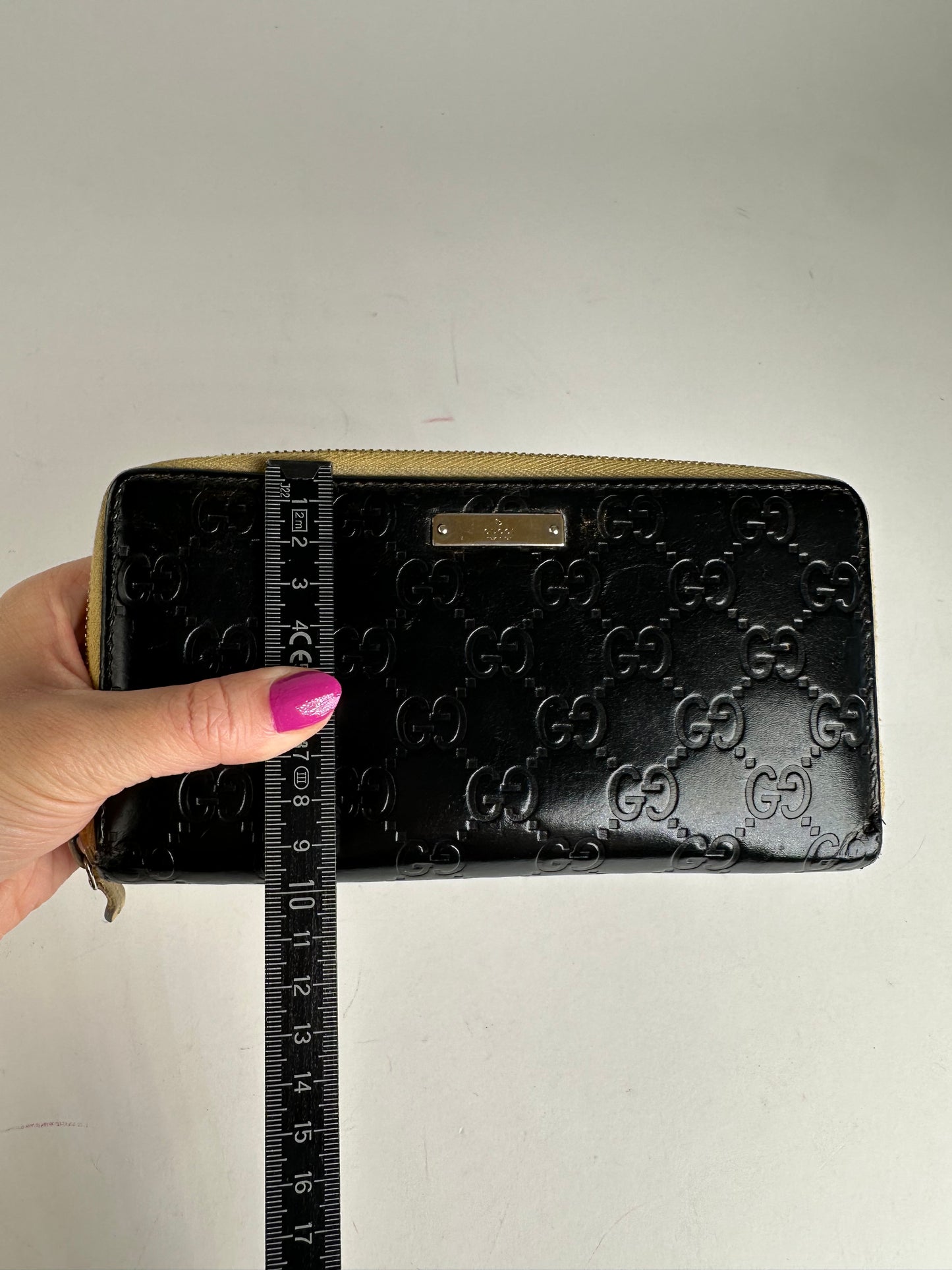 Vintage Gucci Guccissima Leather Zip Around Long Wallet Black