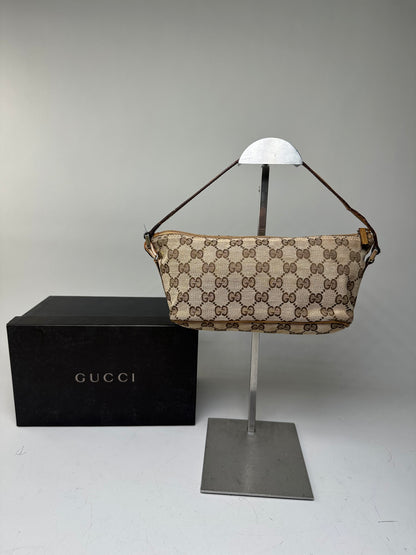 Vintage Gucci GG Supreme Clutch Bag Beige Brown Gold