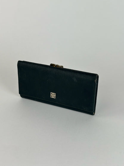 Vintage Givenchy Leather wallet Green