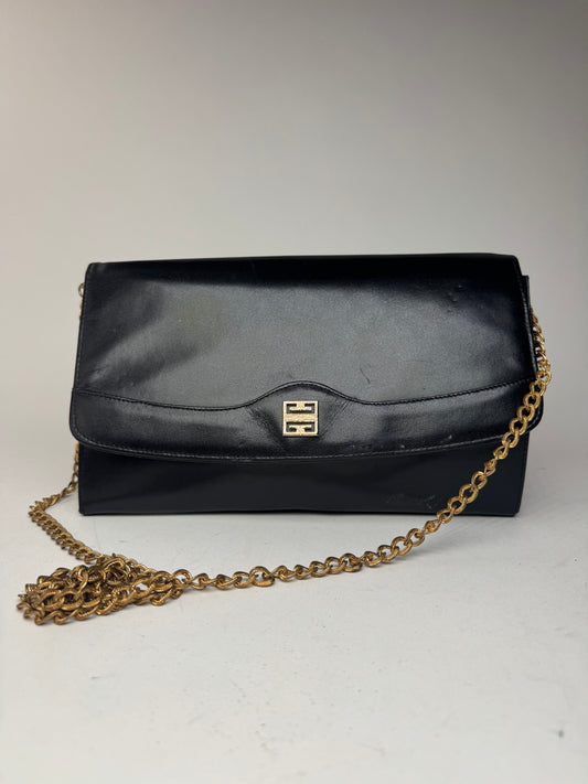 Sac vintage Givenchy en cuir verni 4G noir