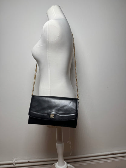 Sac vintage Givenchy en cuir verni 4G noir