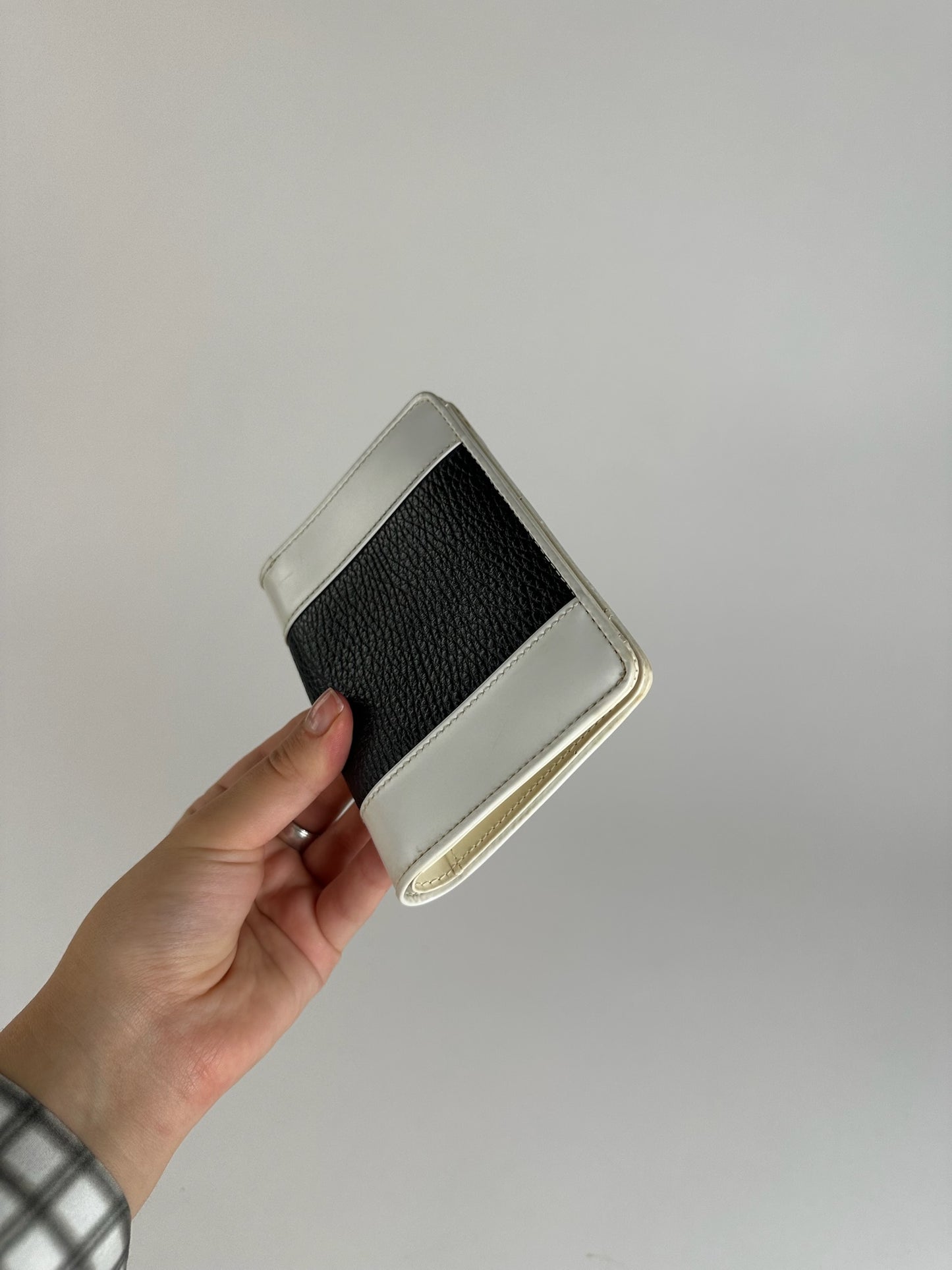 Vintage Courreges Leather wallet Black white