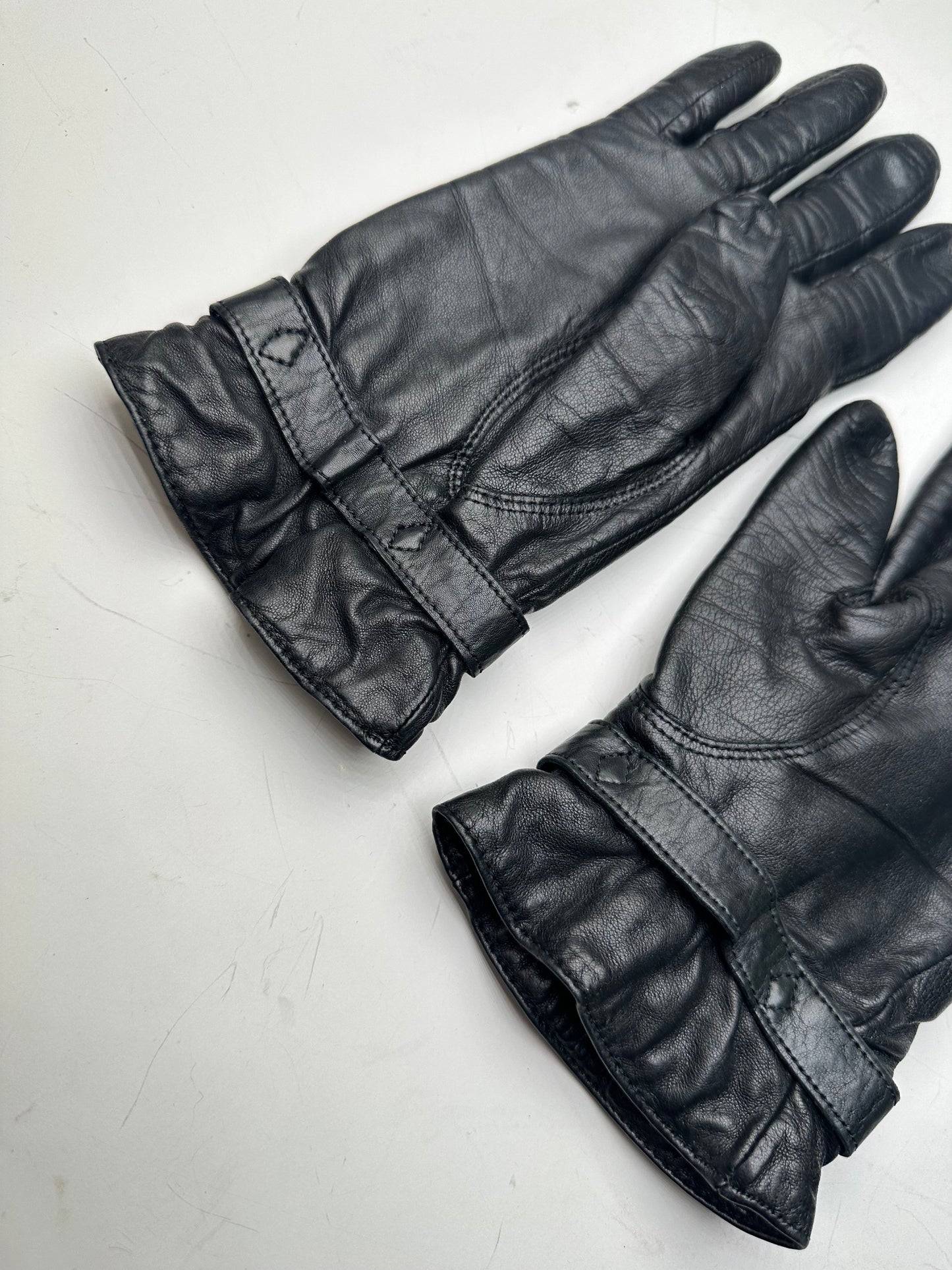 Vintage Chloé Leather Buckle Gloves Black Silver