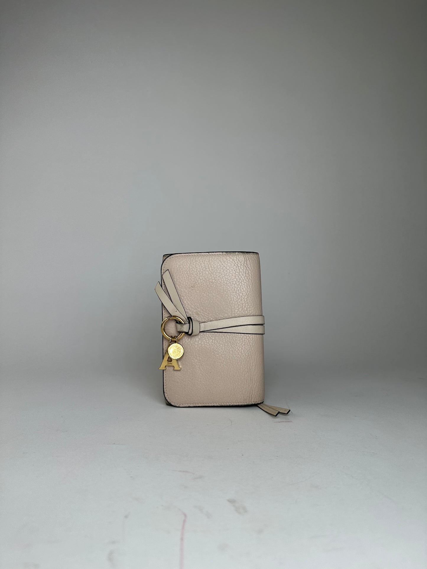 Vintage Chloé Alphabet Grained Leather Compact Wallet Nude