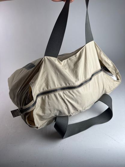 Sac de voyage Prada Sport vintage en polyester beige gris