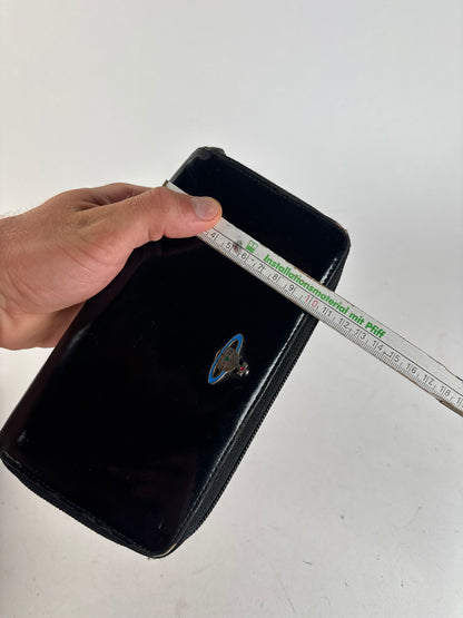 Vintage Vivienne Westwood Patent Leather zippy wallet black