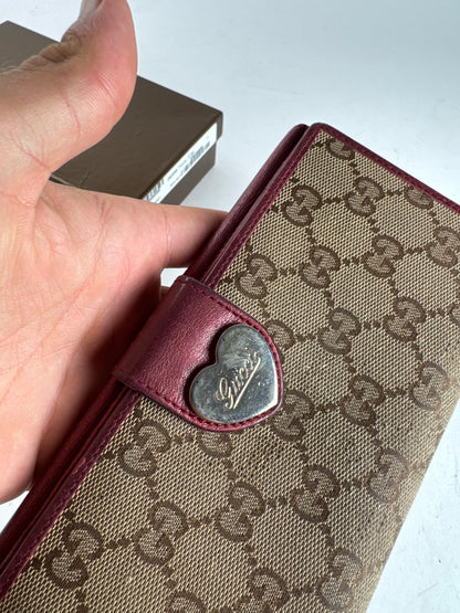 Vintage Gucci Monogram wallet beige purple