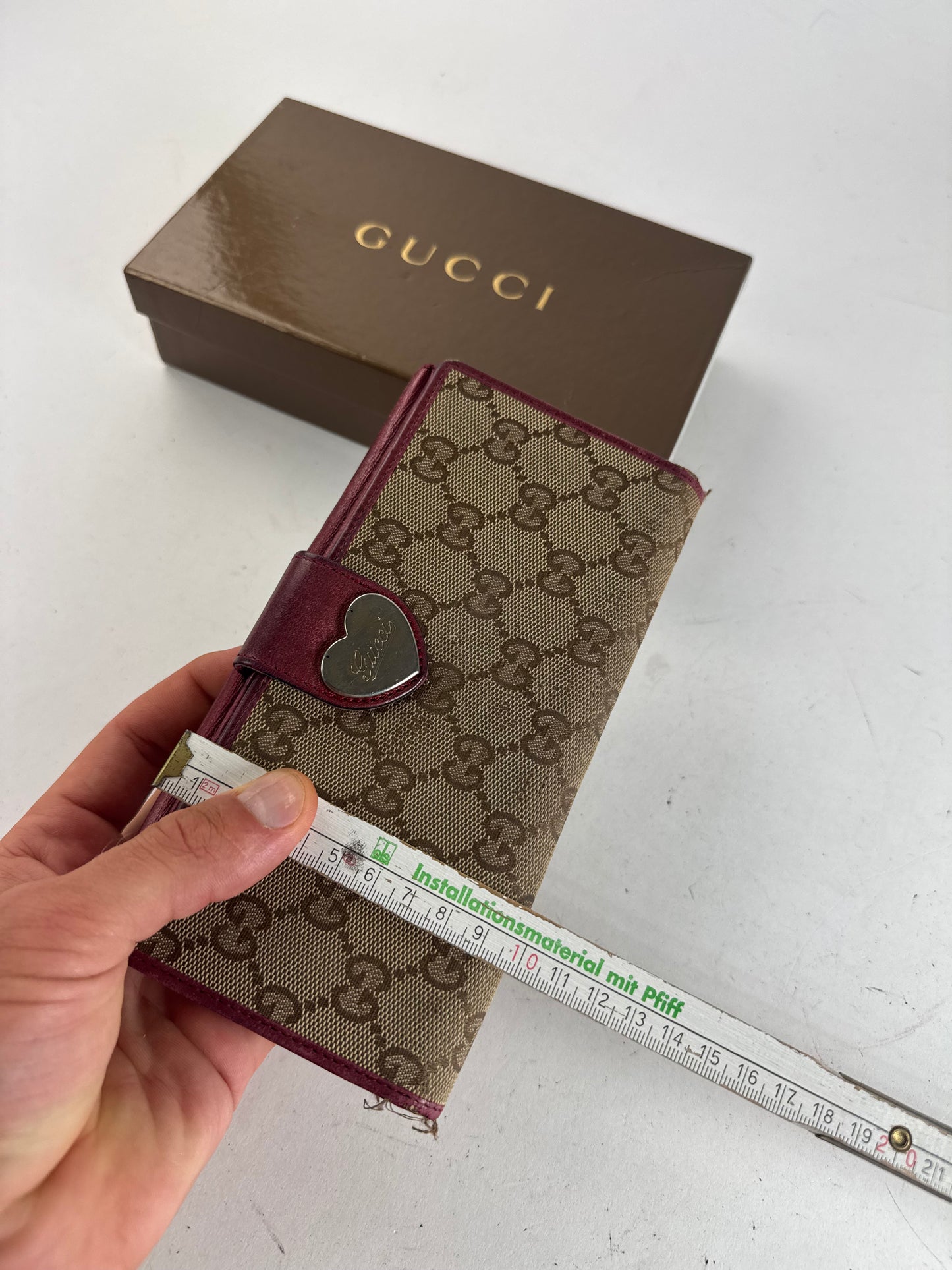 Vintage Gucci Monogram wallet beige purple