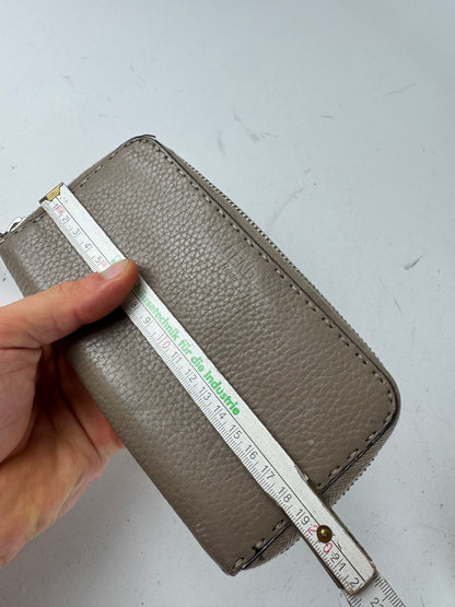 Vintage Fendi Roma Zippy Leather Wallet grey