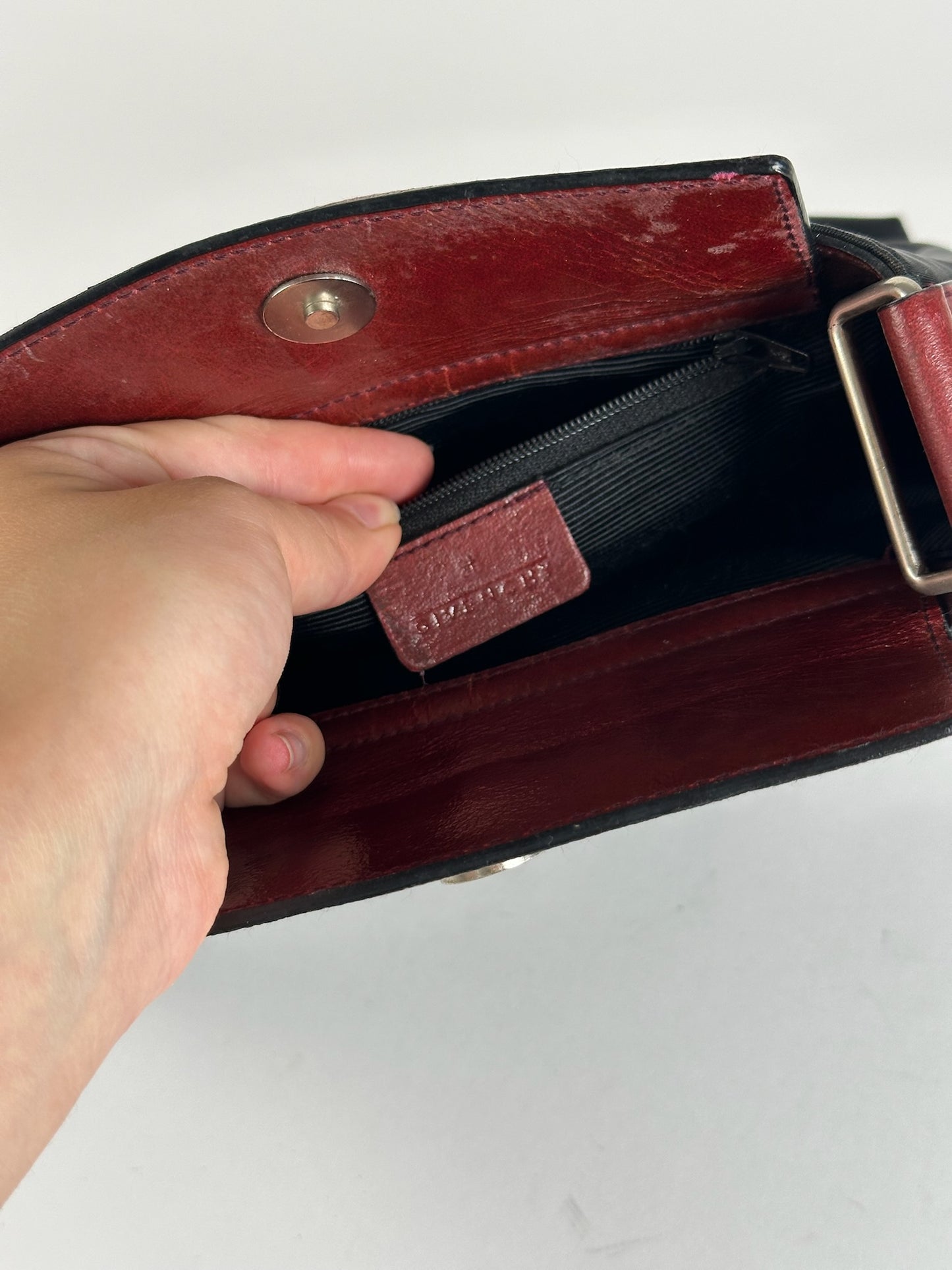 Sac à main vintage Givenchy noir rouge