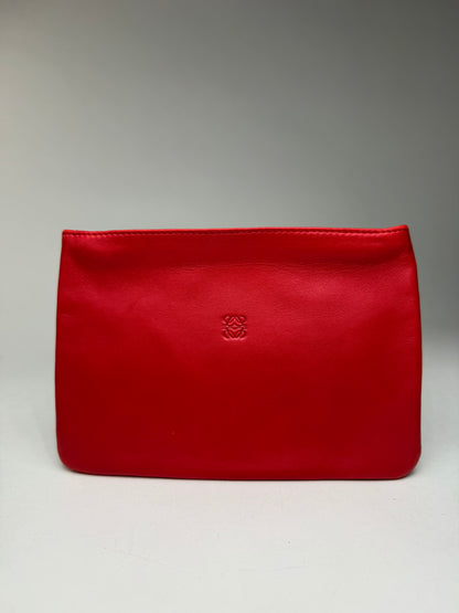 Pochette vintage Loewe Anagram en cuir rouge