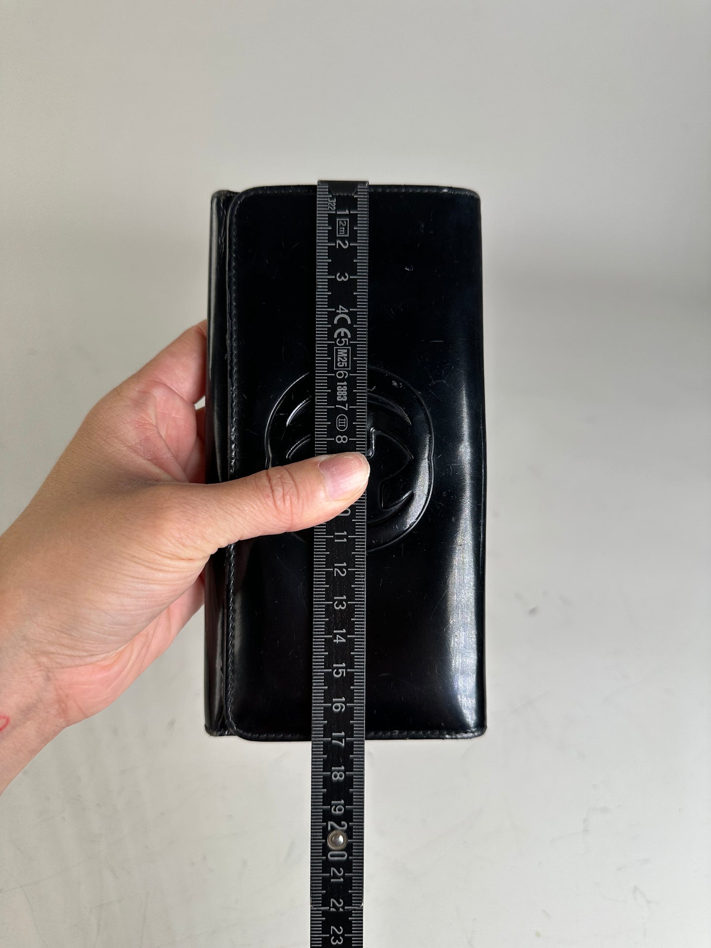 Vintage Gucci GG Logo Leather Wallet Black