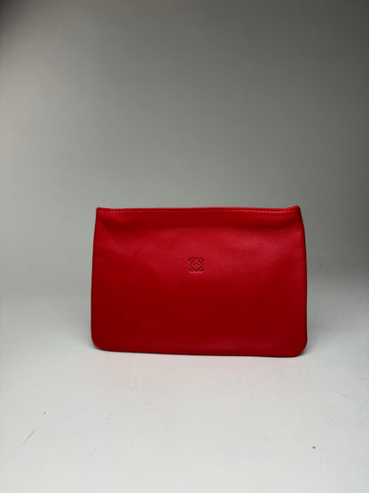 Pochette vintage Loewe Anagram en cuir rouge