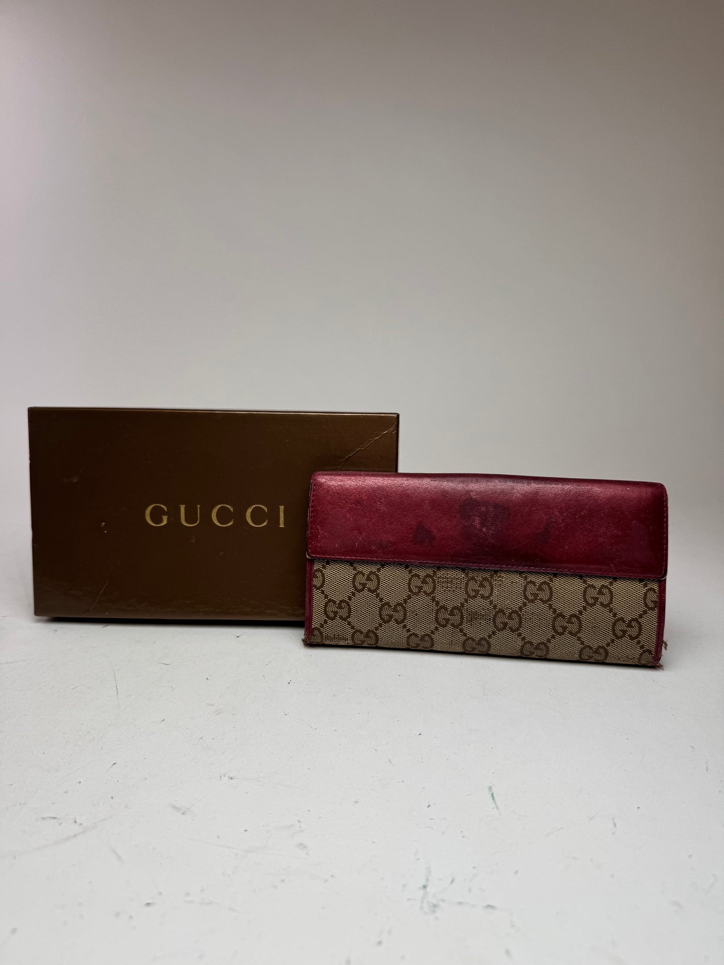 Vintage Gucci Monogram wallet beige purple